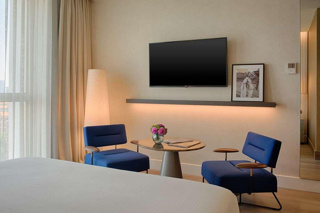 Nh Collection City Life Mailand Zimmer foto